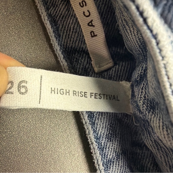 PacSun High Rise Festival Ripped Denim Shorts Button Fly Light Wash Size 26 - Picture 11 of 12